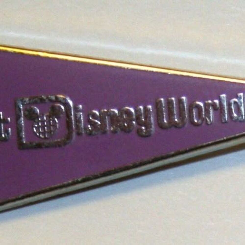 WDW - 2010 Hidden Mickey Series - WDW Pennant - Purple